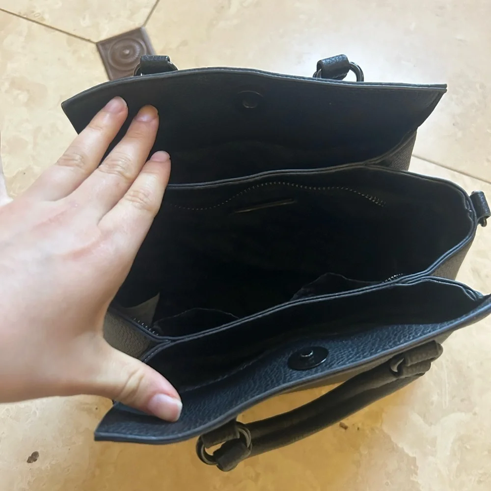 Steven Madden Purse - Picture 2 of 7